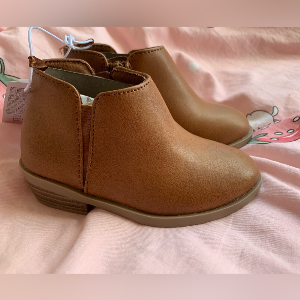 BNWT Old Navy Baby/Toddler Girls Ankle Boots Size 7